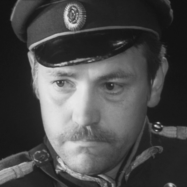 Файл:Медведев (Горький).jpg